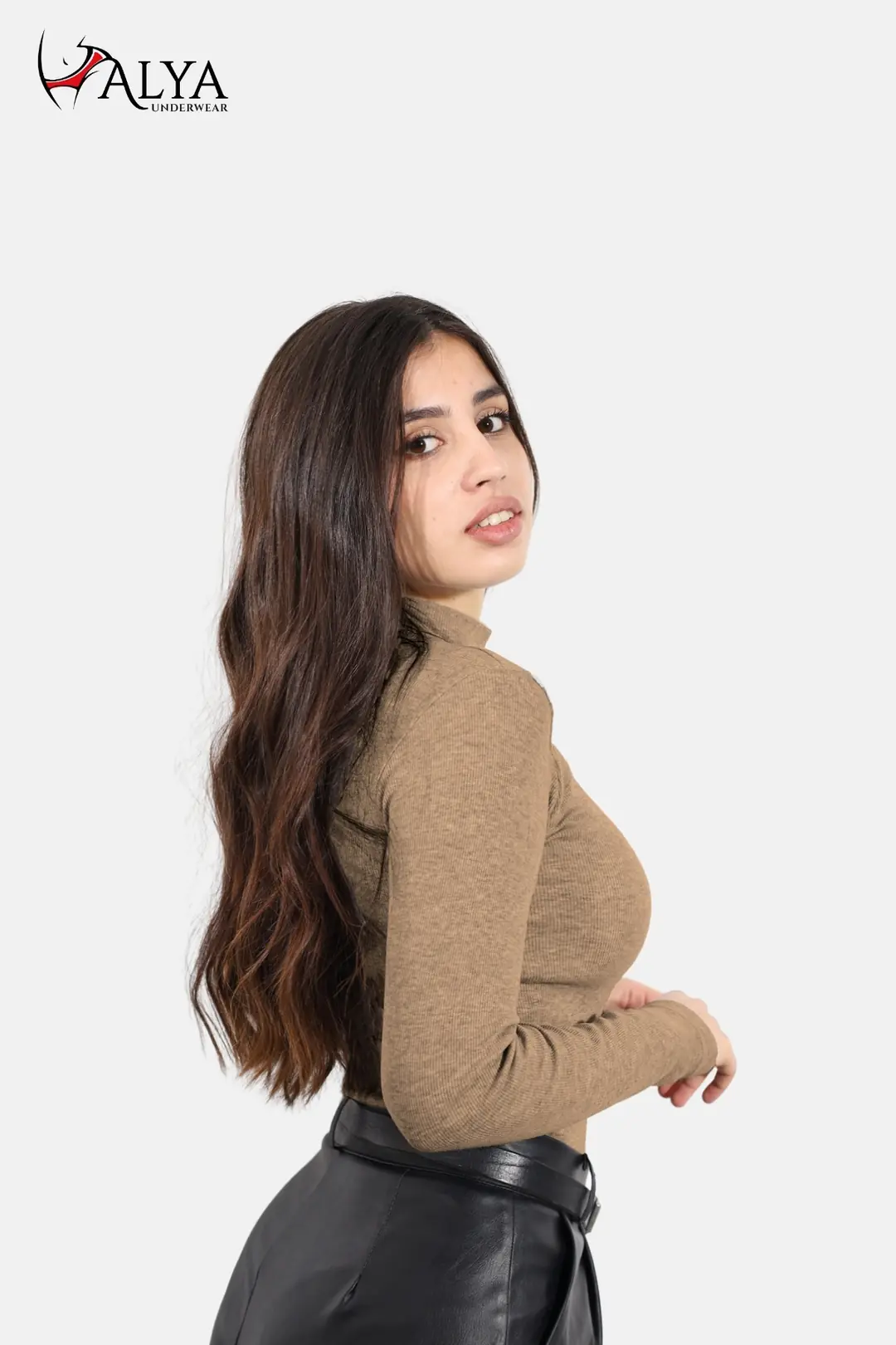 Yarım Boğazlı Kaşkorse Body